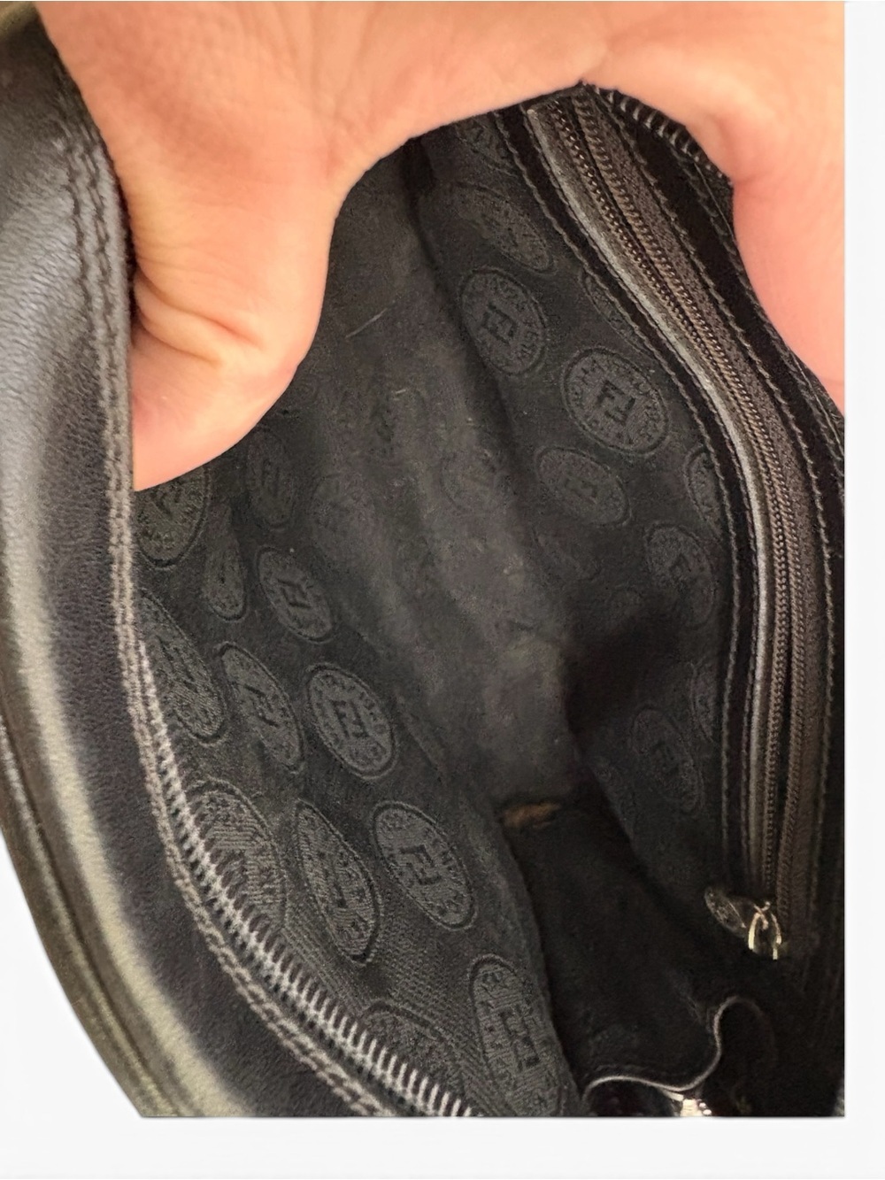 Fendi Vintage Woven Leather Crossbody Bag Black - Picture 8 of 10